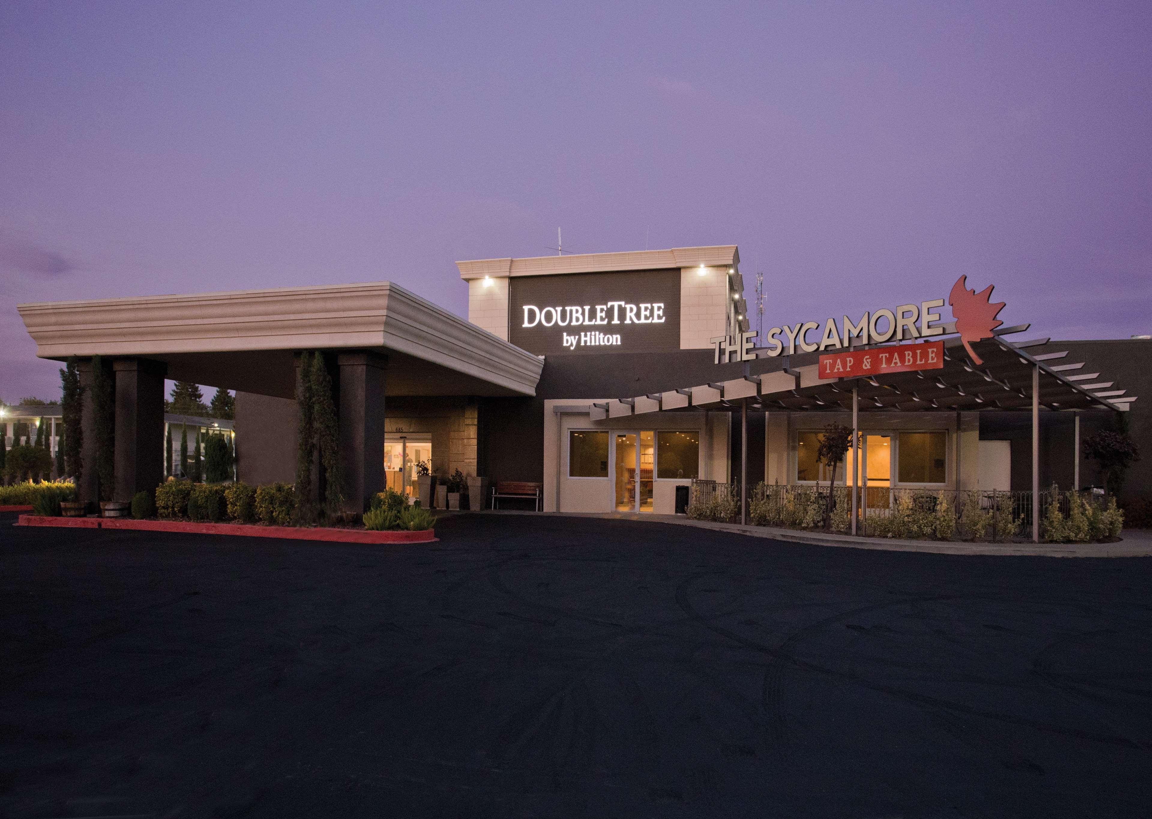 Готель Doubletree By Hilton Chico, Ca Екстер'єр фото